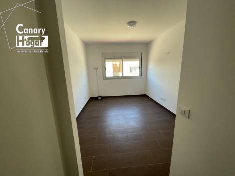 Penthouse for sale in  Amarilla Golf, Spain - 053961