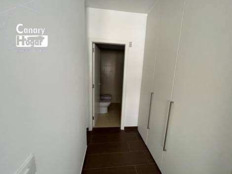 Penthouse for sale in  Amarilla Golf, Spain - 053961