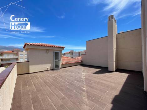 Penthouse for sale in  Amarilla Golf, Spain - 053961