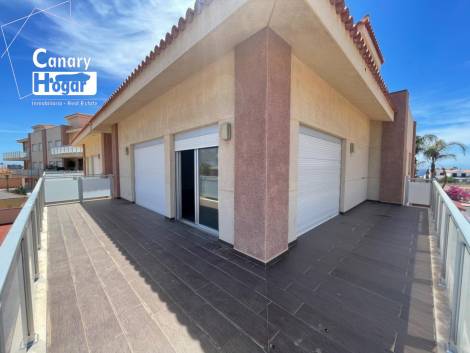 Penthouse for sale in  Amarilla Golf, Spain - 053961