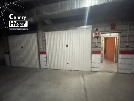 Penthouse for sale in  Amarilla Golf, Spain - 053961