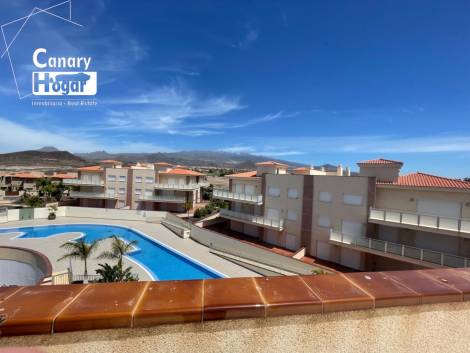 Penthouse for sale in  Amarilla Golf, Spain - 053971