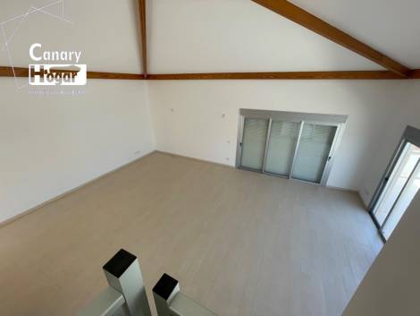 Penthouse for sale in  Amarilla Golf, Spain - 053971