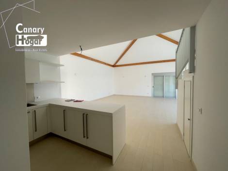 Penthouse for sale in  Amarilla Golf, Spain - 053971