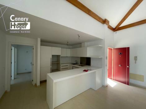 Penthouse for sale in  Amarilla Golf, Spain - 053971