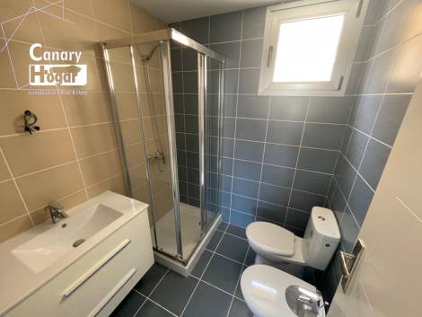 Penthouse for sale in  Amarilla Golf, Spain - 053971