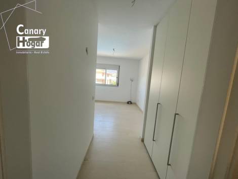 Penthouse for sale in  Amarilla Golf, Spain - 053971