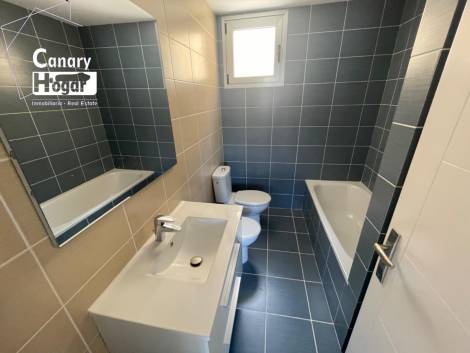 Penthouse for sale in  Amarilla Golf, Spain - 053971