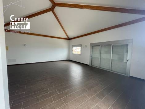 Penthouse for sale in  Amarilla Golf, Spain - 054271