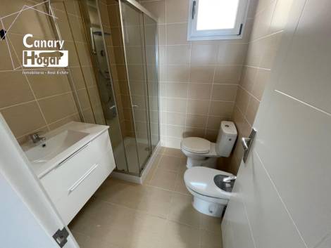 Penthouse for sale in  Amarilla Golf, Spain - 054271