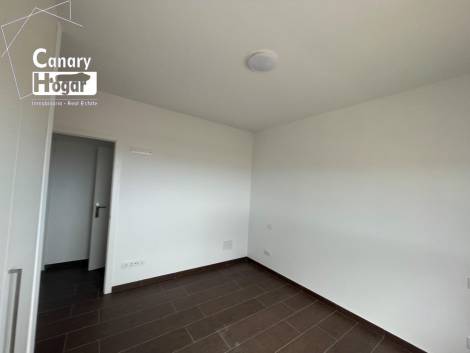 Penthouse for sale in  Amarilla Golf, Spain - 054271