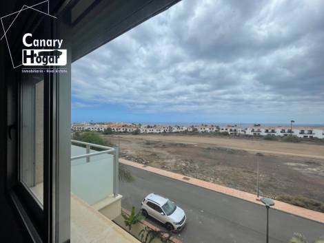 Penthouse for sale in  Amarilla Golf, Spain - 054271