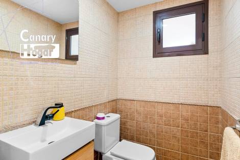 Penthouse for sale in  Amarilla Golf, Spain - 056991