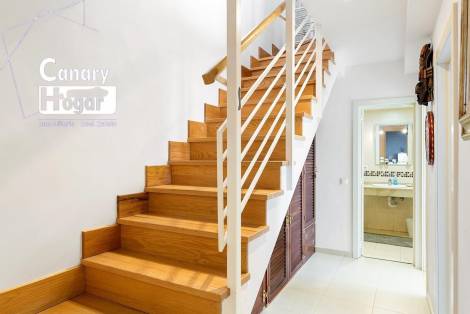 Penthouse for sale in  Amarilla Golf, Spain - 056991