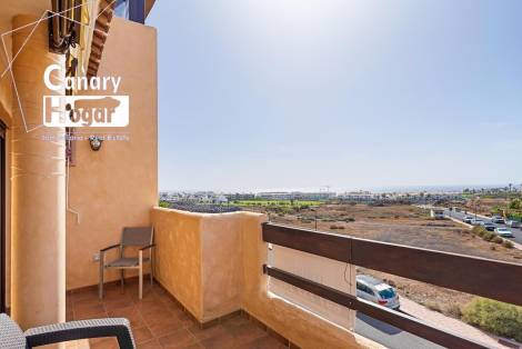 Penthouse for sale in  Amarilla Golf, Spain - 056991