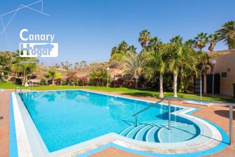 Penthouse for sale in  Amarilla Golf, Spain - 056991