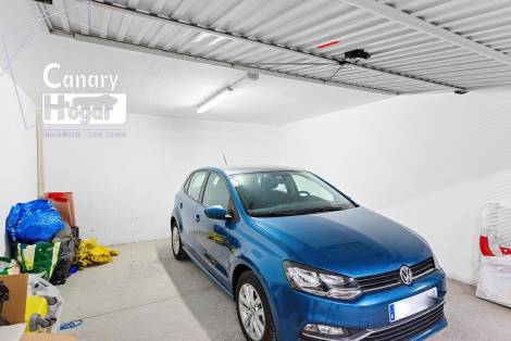 Penthouse for sale in  Amarilla Golf, Spain - 056991