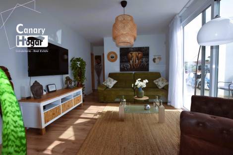 Penthouse for sale in  Amarilla Golf, Spain - 057161