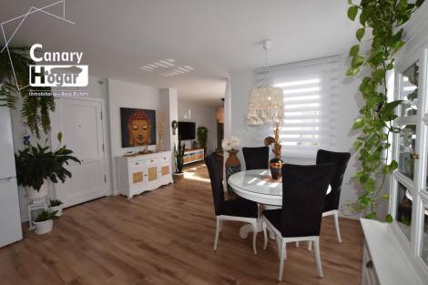 Penthouse for sale in  Amarilla Golf, Spain - 057161