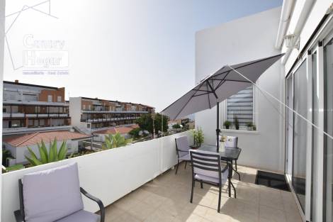 Penthouse for sale in  Amarilla Golf, Spain - 057161