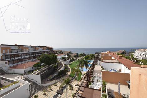 Penthouse for sale in  Amarilla Golf, Spain - 057161