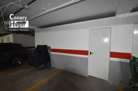 Penthouse for sale in  Amarilla Golf, Spain - 057161