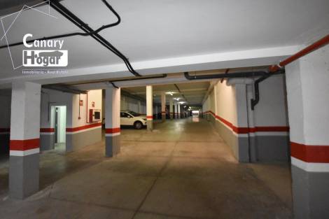 Penthouse for sale in  Amarilla Golf, Spain - 057161