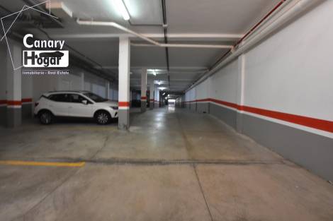 Penthouse for sale in  Amarilla Golf, Spain - 057161