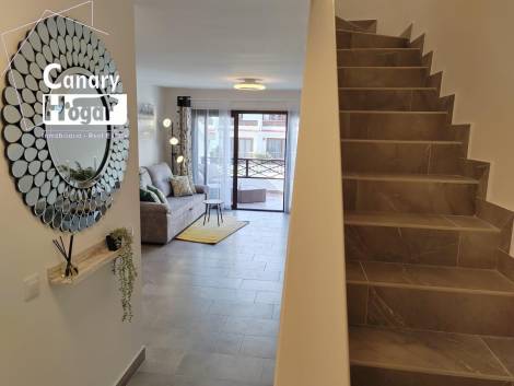 Penthouse for sale in  Arona, Spain - 052541
