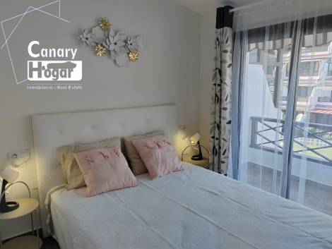 Penthouse for sale in  Arona, Spain - 052541