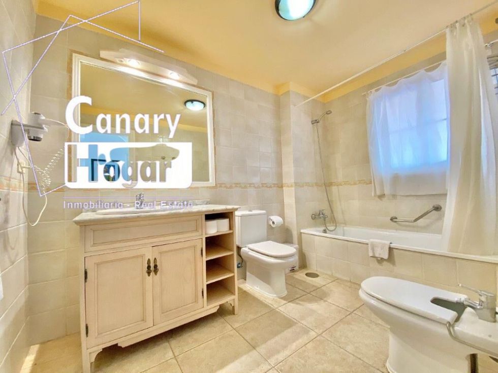 Penthouse for sale in  Arona, Spain - 052581