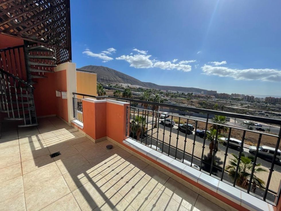 Penthouse for sale in  Arona, Spain - 052581