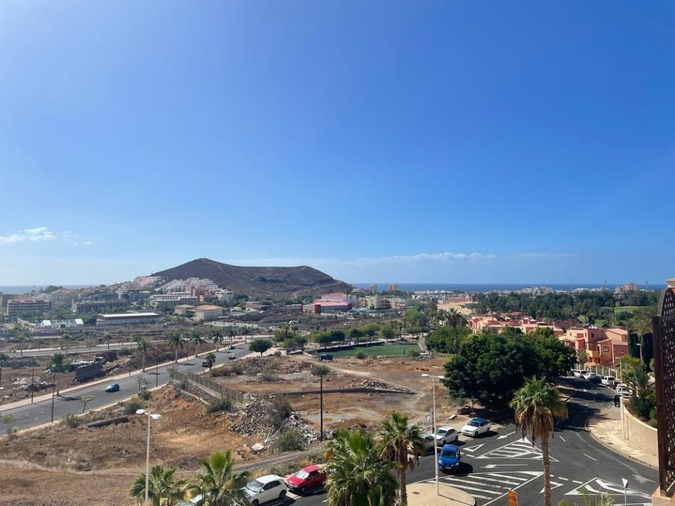 Penthouse for sale in  Arona, Spain - 052581