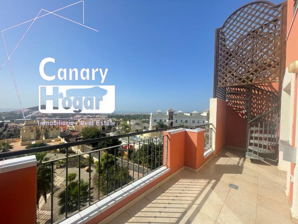 Penthouse for sale in  Arona, Spain - 052591