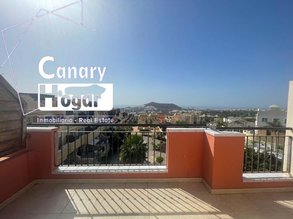 Penthouse for sale in  Arona, Spain - 052591