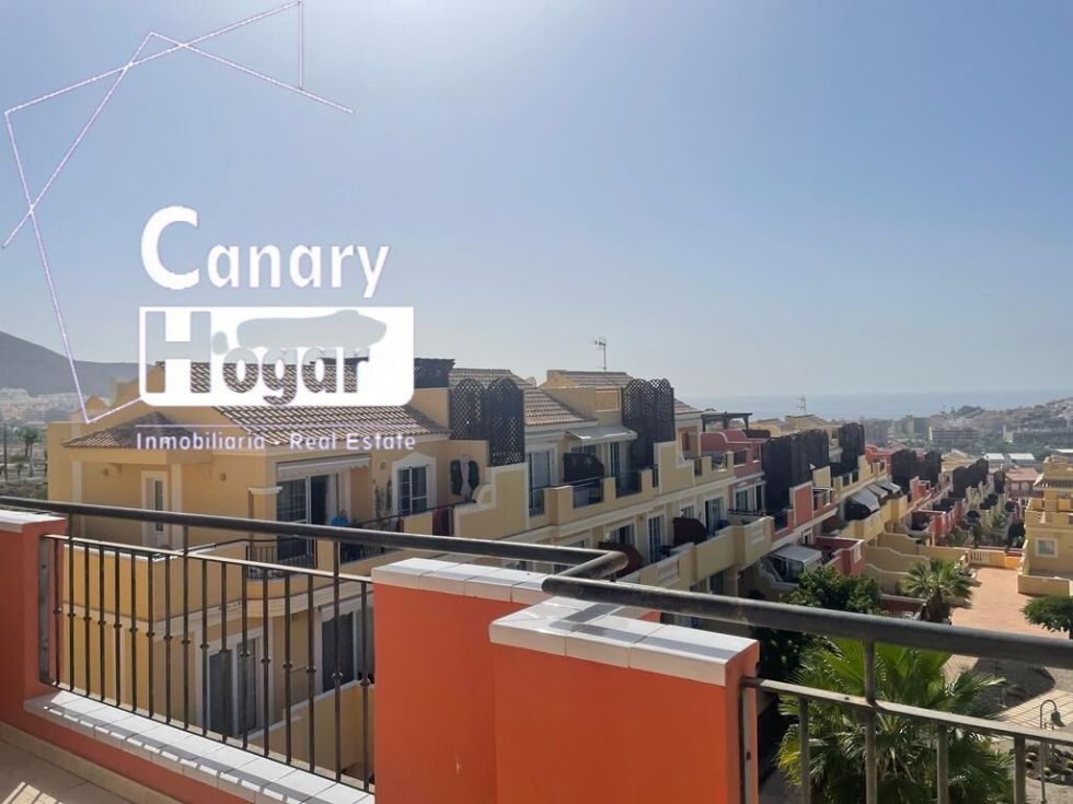 Penthouse for sale in  Arona, Spain - 052591