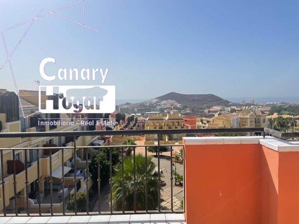 Penthouse for sale in  Arona, Spain - 052591