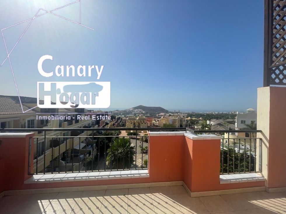 Penthouse for sale in  Arona, Spain - 052591