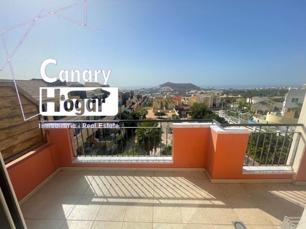 Penthouse for sale in  Arona, Spain - 054051