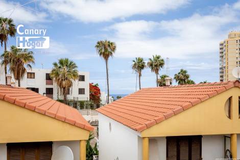 Penthouse for sale in  Arona, Spain - 055301