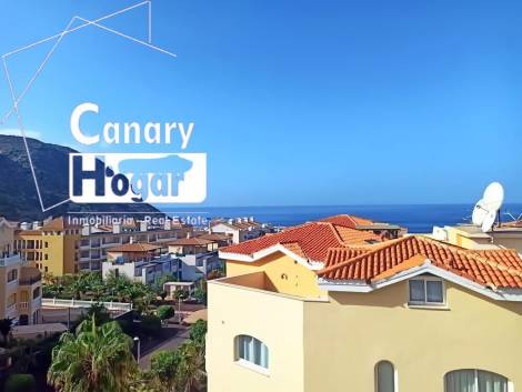 Penthouse for sale in  Arona, Spain - 057391