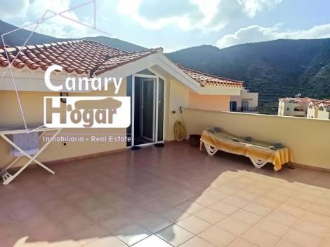 Penthouse for sale in  Arona, Spain - 057391