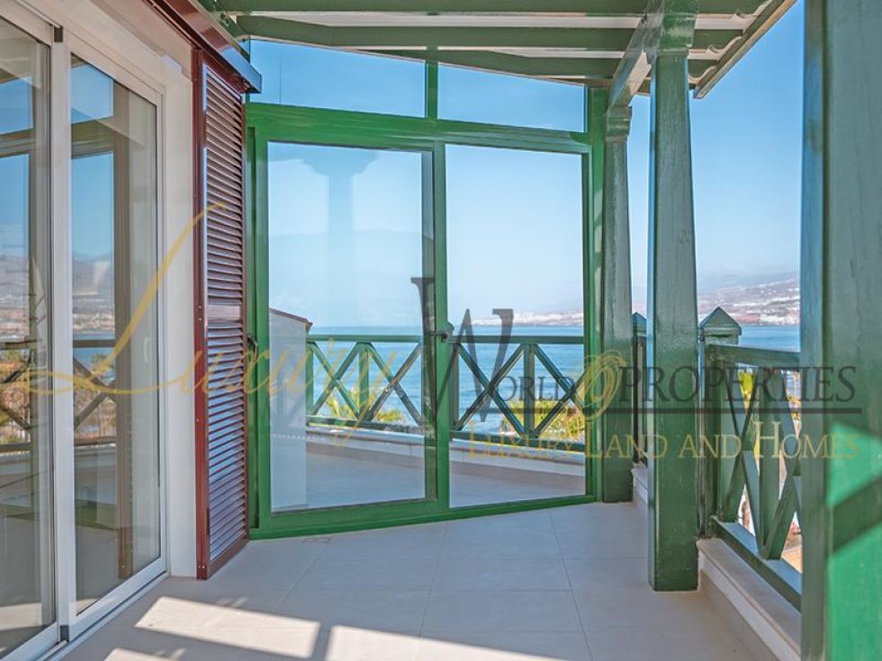 Penthouse for sale in  Arona, Spain - LWP4820 Parque Santiago 4-Las Americas L
