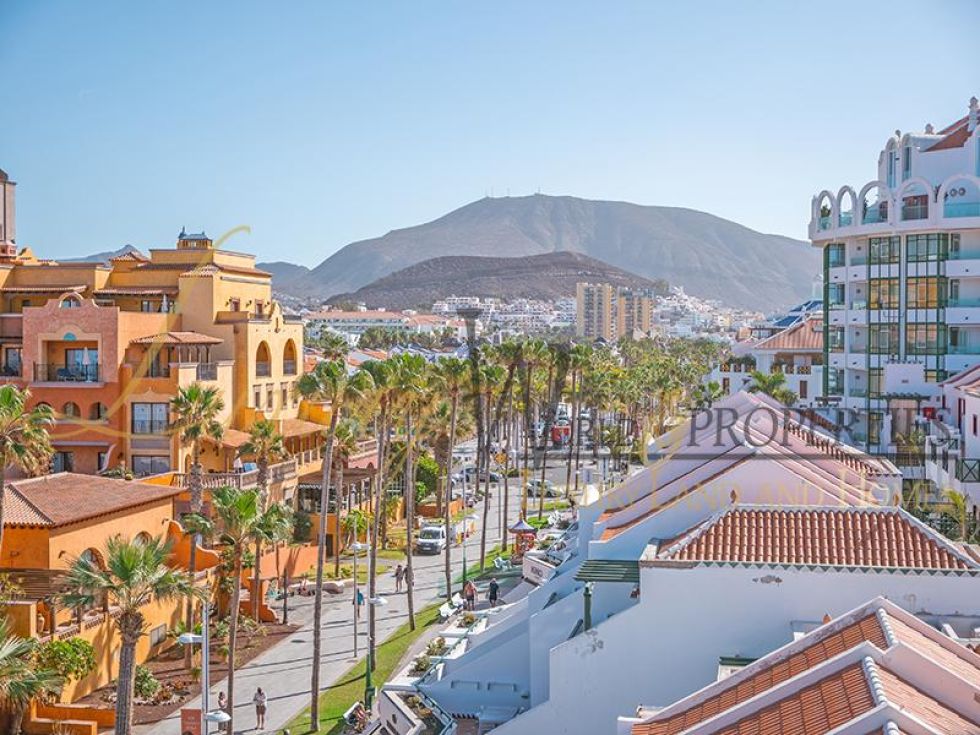 Penthouse for sale in  Arona, Spain - LWP4820 Parque Santiago 4-Las Americas L