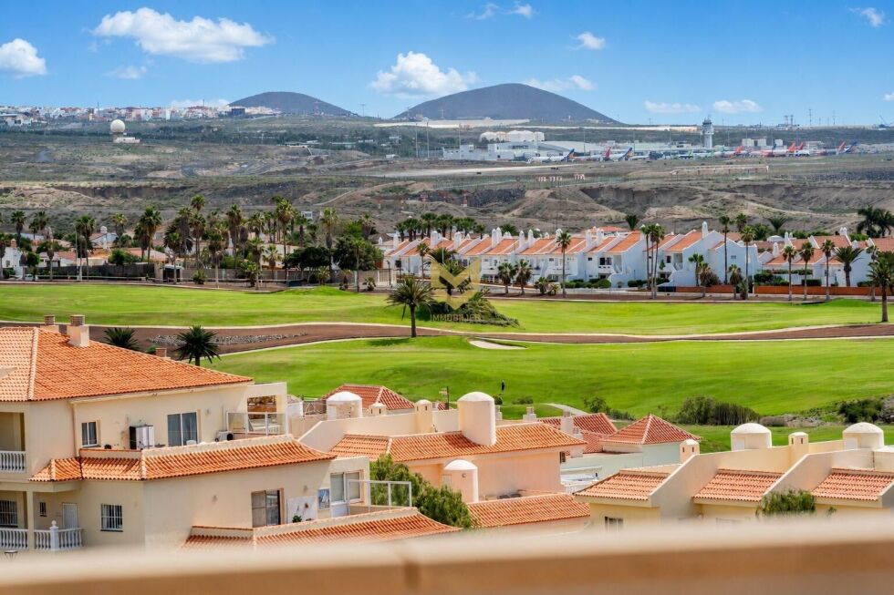 Penthouse for sale in  Arona, Spain - P00100