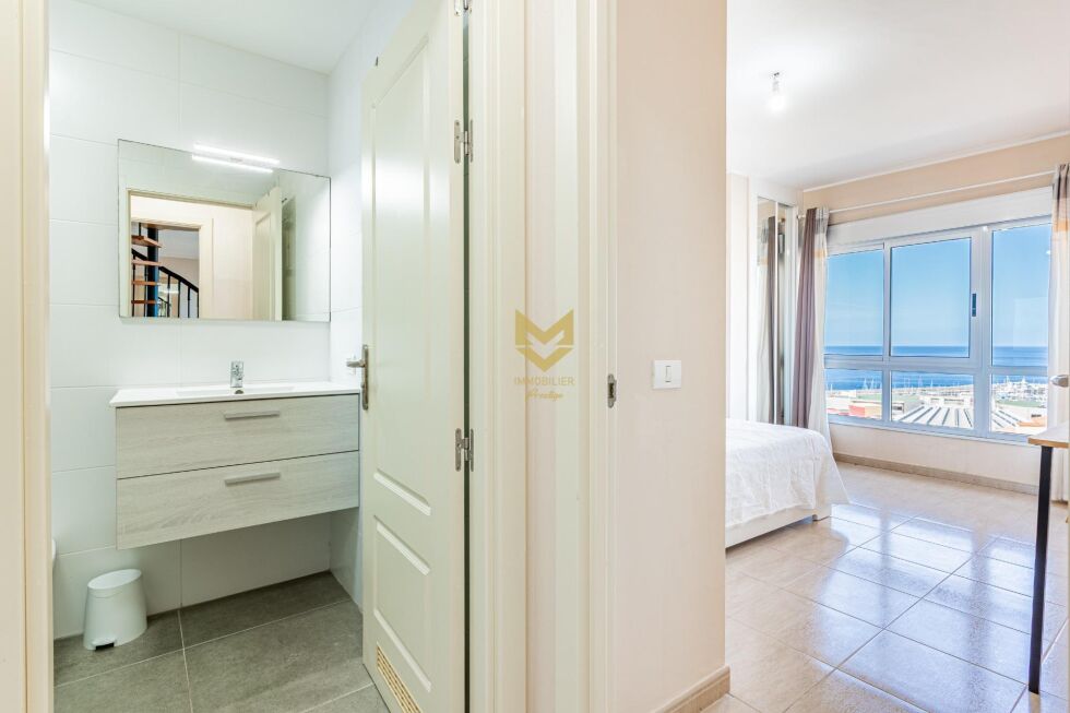 Penthouse for sale in  Arona, Spain - P00100