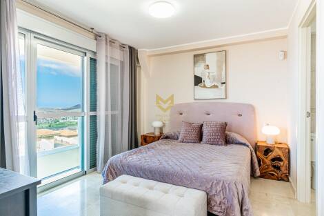 Penthouse for sale in  Arona, Spain - P00100