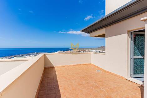 Penthouse for sale in  Arona, Spain - P00100