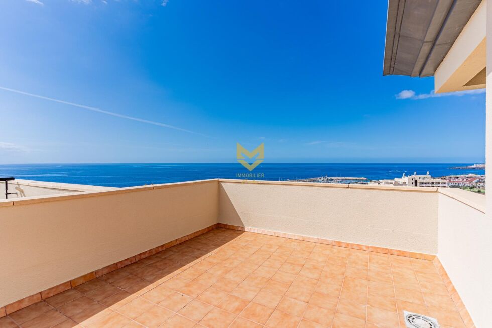 Penthouse for sale in  Arona, Spain - P00100