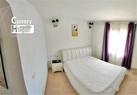 Penthouse for sale in  Callao Salvaje, Spain - 056601